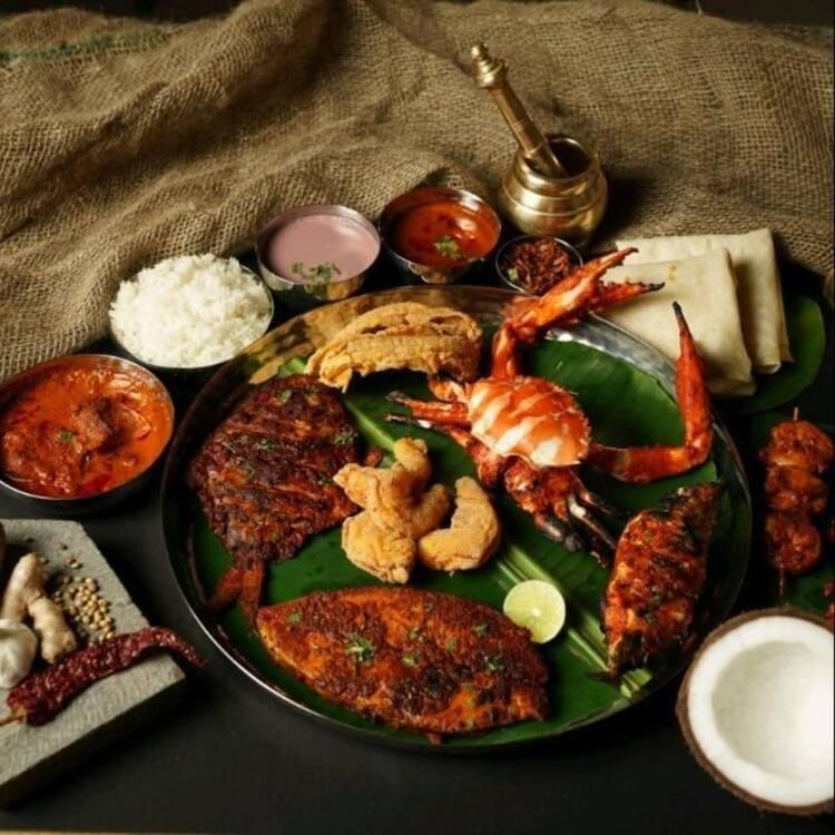 🦀 4. kerala seafood platter